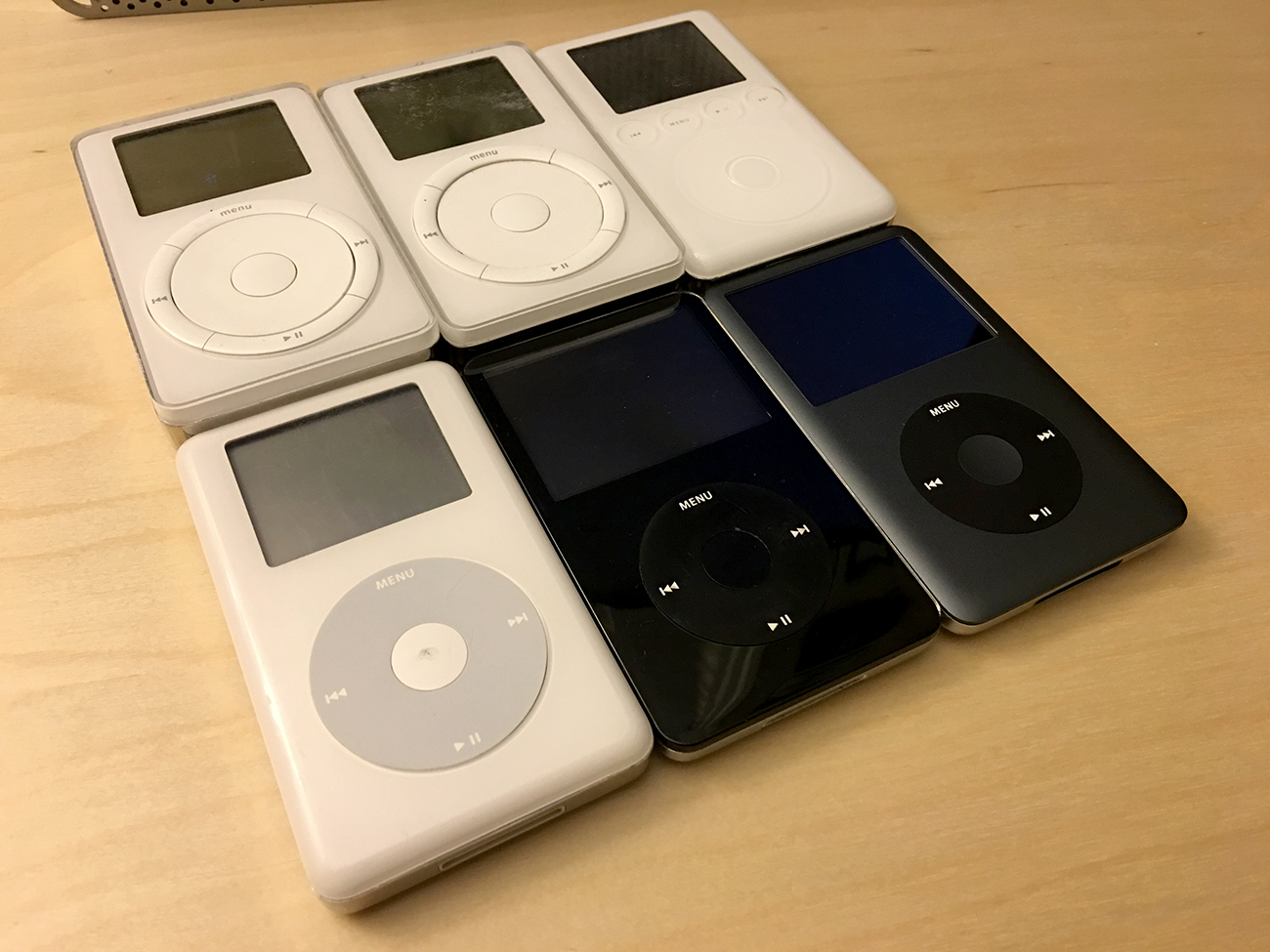 ipods-classic-family