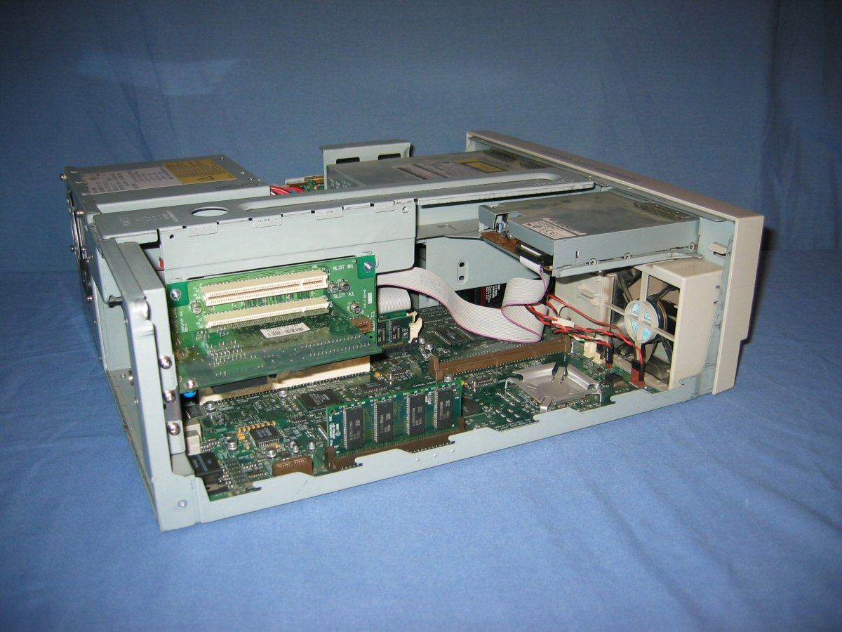 Power Macintosh 4400
