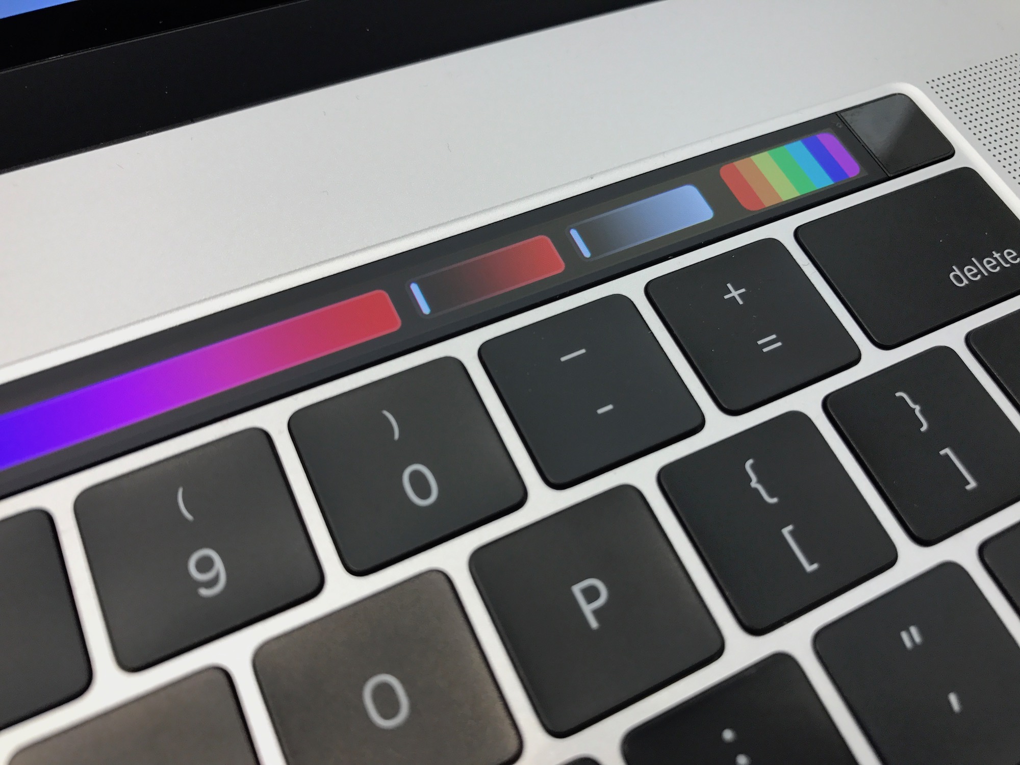 Touch ID and Touch Bar